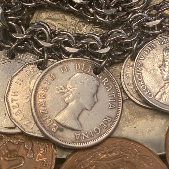 Sterling charm bracelet . 69 grams - Picture 3 of 12